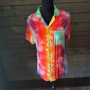 Trinity Collective Men's Multicolor Tie-Dye Short Sleeve Button-Up Shirt Small